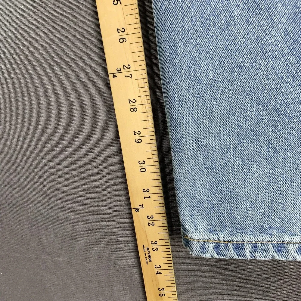 Levis 550 Jeans Mens 42x32 Blue Denim Relaxed Tapered Leg Light Wash (41x32 Fit)